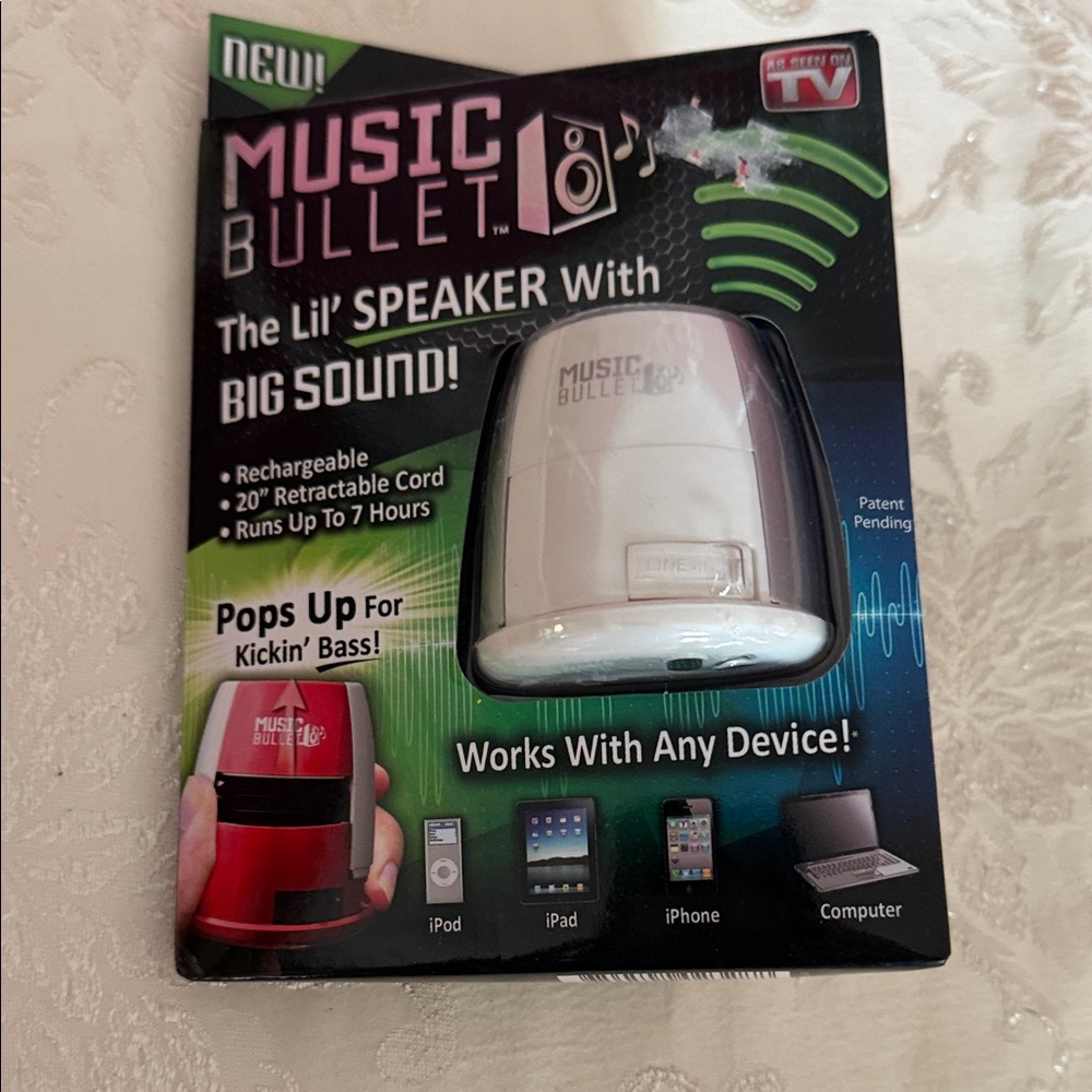 Lil' Speaker Portable Speaker in White